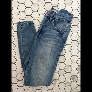 Good American “Good Waist” Jeans - size 00/24